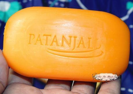 Baba Ramdev Patanjali Haldi Chandan Kanti Body Cleanser- Soap Review Baba Ramdev Patanjali Haldi Chandan Kanti Body Cleanser- Soap Review