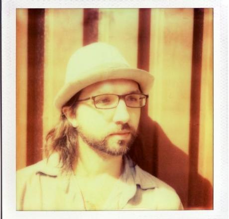 resized imagejpeg WATCH NOBLE KINS CAPTIVATING VIDEO FOR PRISMS IN THE DARK [VIDEO]