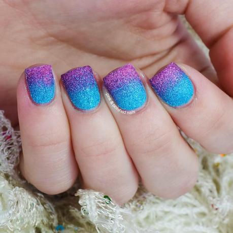 A mini gradient with OPI Beach Sandies