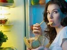 Fight Back Against Late-Night Eating With These Tips
