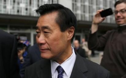 California Senator Yee Denies Gun-running Plot after FBI Sting