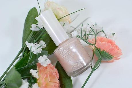 The Happy List - March Favorites 2014 - Lofes 3w Clinic Nail Polish