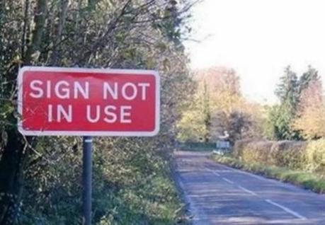 The World’s Top 10 Most Pointless Signs