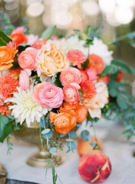 I'm Loving...Peach and Pink Centerpiece