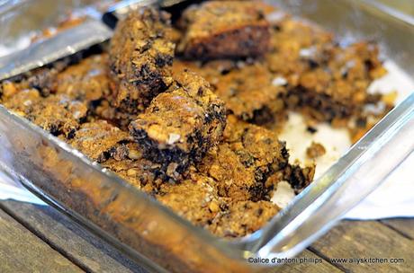 ~oreo oatmeal nut bars~