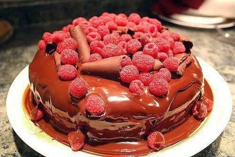 Sacher Chocolate Cake With Raspberries