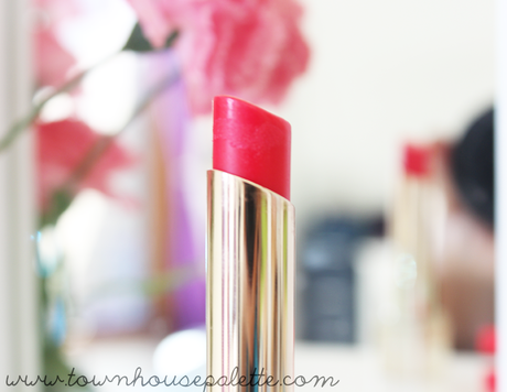 L'Oreal Lipstick Colour Caresse in Velvety Fuchsia