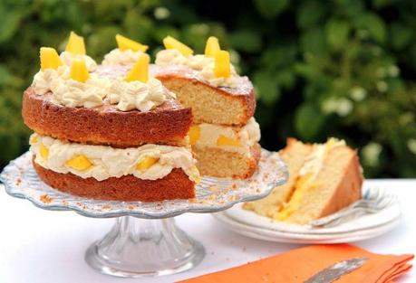 http://recipes.sandhira.com/mango-cream-cake.html