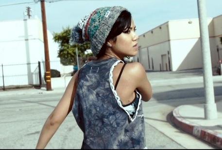 New Video: @JheneAiko “Comfort Inn Ending (Freestyle)”