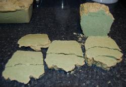 Brittle Soap high amount of sodium lactate