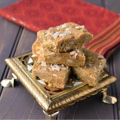 Mohanthal (Gujarati Besan-Mawa Burfi)