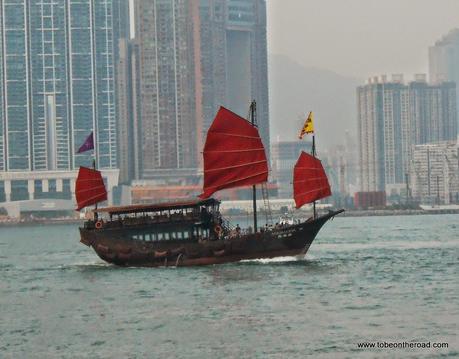 Acrtion Shifts To Sea -Experience The Pirate Boat Sailing In Hongkong