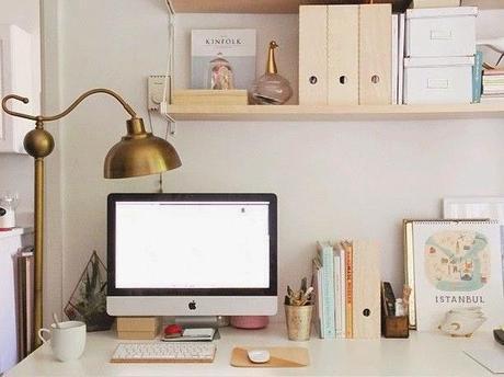 Is it Really Possible to become a Full Time Blogger?