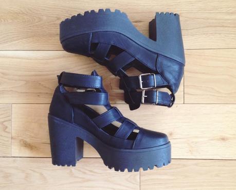 ARCADE CUT OUT CHUNKY BOOTS TOPSHOP