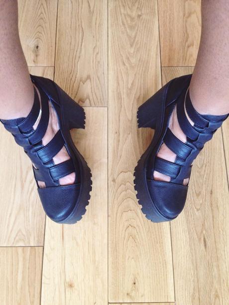 ARCADE CUT OUT CHUNKY BOOTS TOPSHOP
