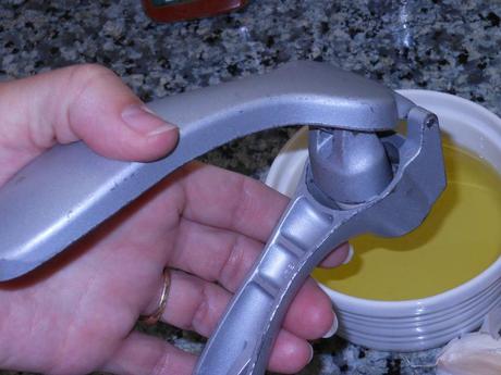 Then you press the handles together.