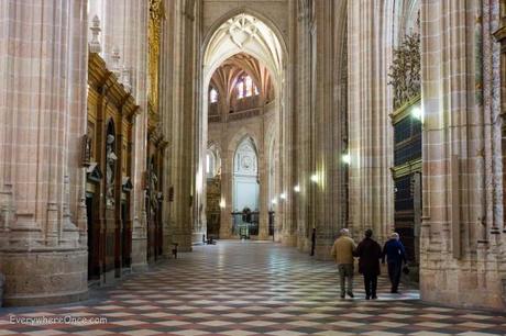 Segovia Cathedral, Interior