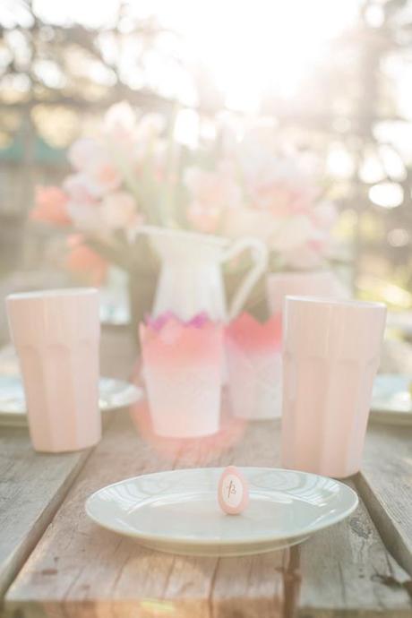 Spring pastel tablesetting