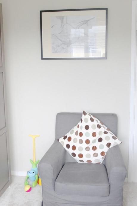 modern nursery, neutral nursery, nursery inspiration, grey-brown hemnes ikea, baby room, neutral babies room, house tour, modern decor, neutral house decor, 