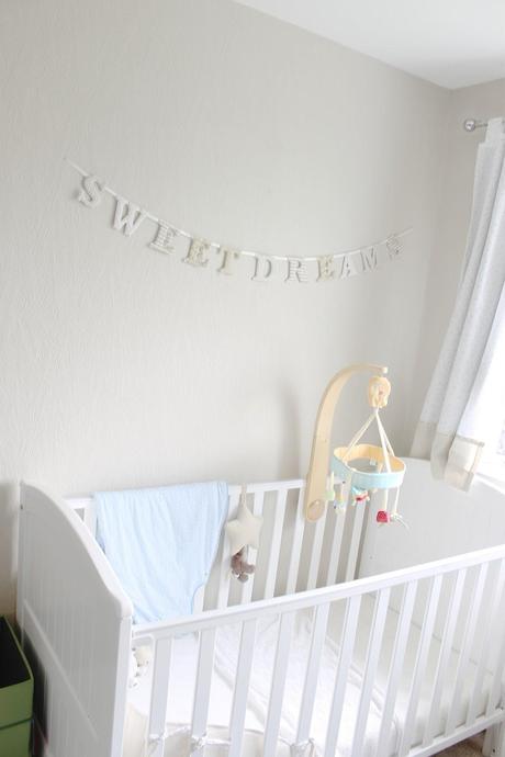 modern nursery, neutral nursery, nursery inspiration, grey-brown hemnes ikea, baby room, neutral babies room, house tour, modern decor, neutral house decor, 