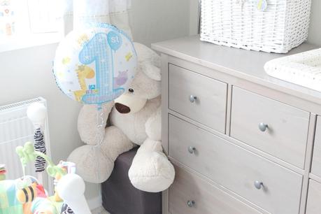 modern nursery, neutral nursery, nursery inspiration, grey-brown hemnes ikea, baby room, neutral babies room, house tour, modern decor, neutral house decor, 