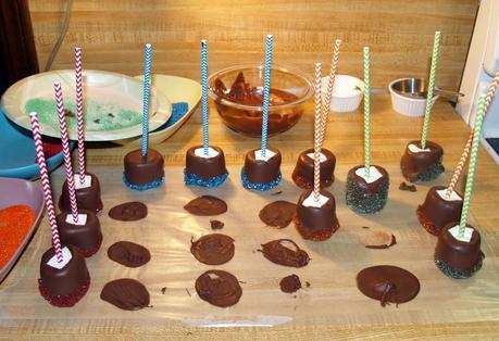 Dipped Marshmallow Pops for a Birthday Party