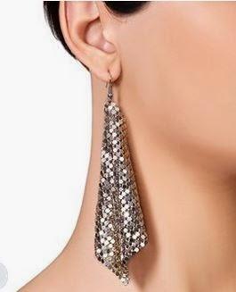 Style Steal : Miranda Kerr's Swarovski Earrings