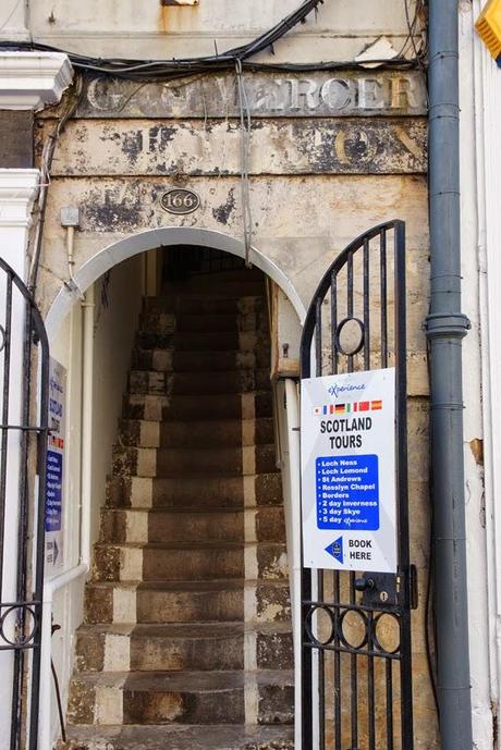 Ghost signs (110): Royal Mile