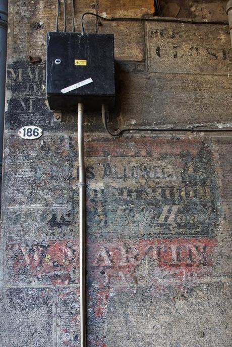 Ghost signs (110): Royal Mile