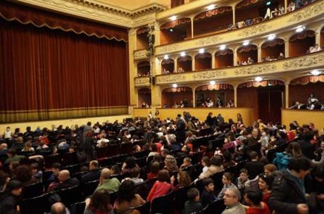 Teatro Storchi Modena, Modena Theatre, reasonstodress.com, Reasons to Dress, A theatrical performance at Modena's theatre,  historic theatre