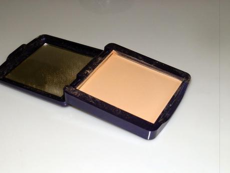 Oriflame The One Illusion Powder Dark Swatches & Review 