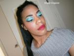 Face Of The Day: Seafoam Green + Red Lips