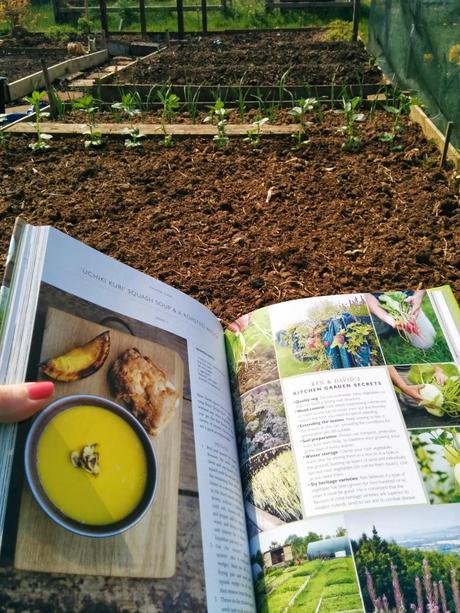 Book Review - Kitchen Garden Experts