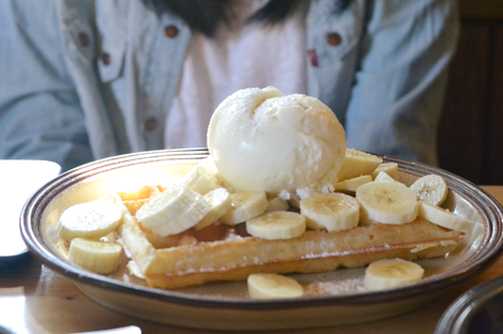 Daisybutter - UK Style and Fashion Blog: waffle house, st albans