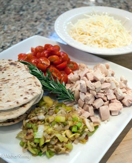 Chicken Flatbread Pizzas