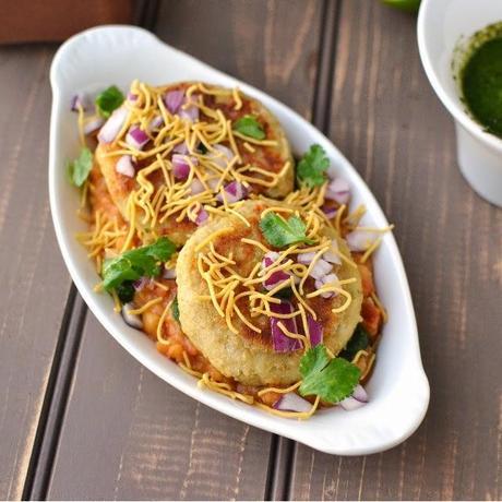 Ragda Pattice/ Patties (Chaat from Mumbai)