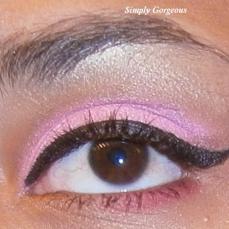 Face Of The Day: Soft Pink + Purple Lips