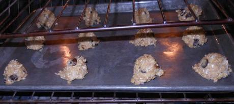 I almost forgot to take a picture of this!  I put the cookies in a 350 degree Fahrenheit oven for a little more than 10 minutes (rotating the cookie sheet once during baking).