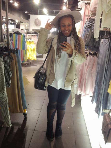 HM Aviator Jacket ASOS Massive White T-Shirt Mesh Sporty Leggings Clarks Desert Boots