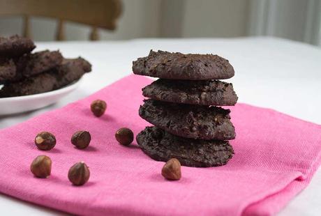 Chocolate & Hazelnut Cookies (#Vegan, #LowGL, #Glutenfree)