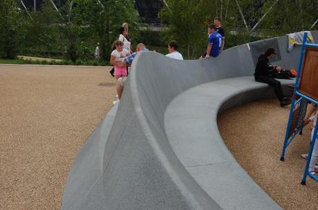 Queen Elizabeth Park, Music Maze Playground - Enclosure Seating Wall