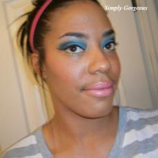 Face Of The Day: Midnight Blue + Green Glitter