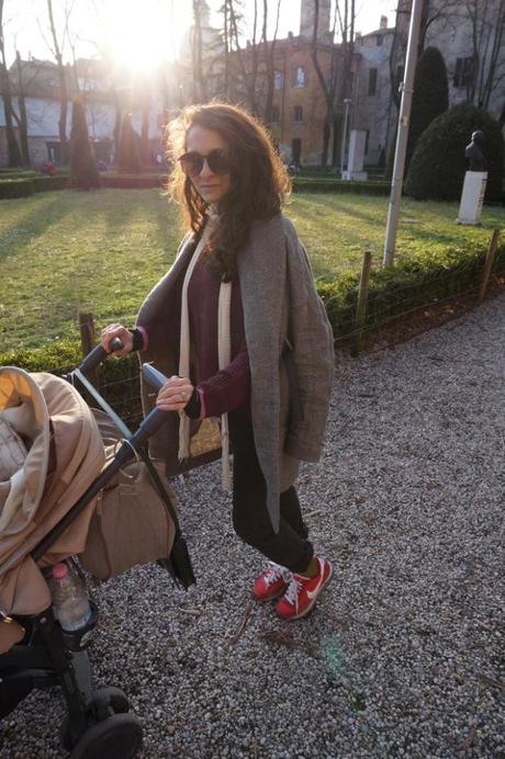 wiw, what I wore today, #wiw, #wiwt, mom style, mom street style, real mom street style,#mystyle, Italian mom fashion, mom fashion, momtrends, #momtrends, #momstyle, style ideas for moms, fashion suggestions for new moms, how to dress for a daytrip, how to dress in italy, Dressing for the Italian spring, what to pack for a trip to Italy, what to pack for Italy Spring, dressing for April, dressing for may, should moms dress up, should sahm dress up, should stay at home moms dress-up. wahm, #wahm, wahm fashion, sahm fashion