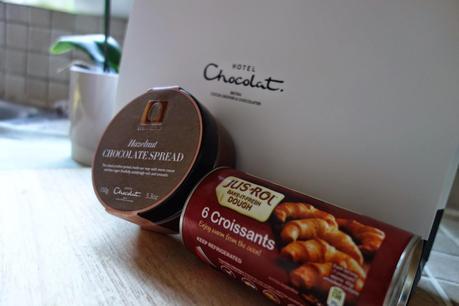 Recipes: 2 Step - Chocolate Croissants * Recipes: 2 Step - Chocolate Croissants *