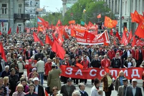 Russia brings back May Day! Good job VV Putin!