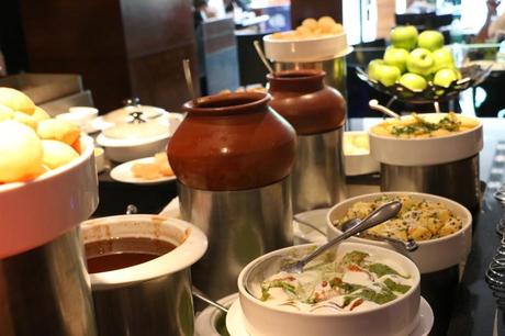 A lavish spread at New York Café(NYC), Sunday Brunch at Radisson Blu Plaza, Mahipalpur