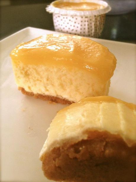 Mini Lemon Curd Cheesecake