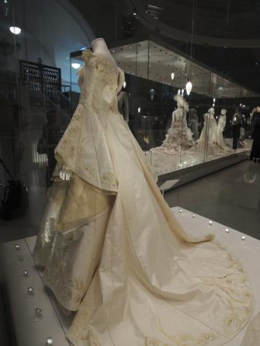 Wedding Dresses 1775-2014 Exhibition at the V&A - Paperblog