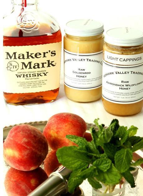 Honey Peach Mint Julep | Creative-Culinary.com