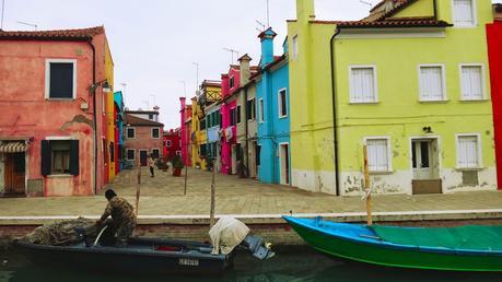 Elena's Travelgram travel tips: Burano Venice Italy